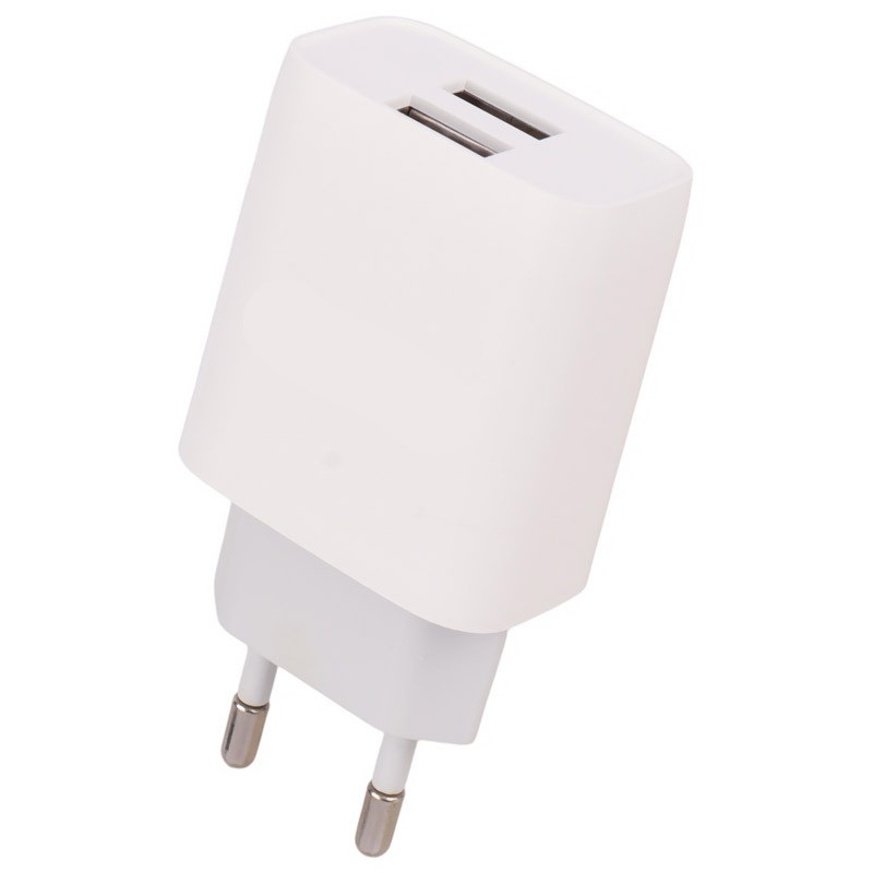 شارژر دیواری 2.4 آمپر ازرا مدل EA‑25 – دو خروجی USB با شارژ سریع و ایمن